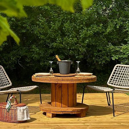 Dome Pathome Catonvielle Esterno foto