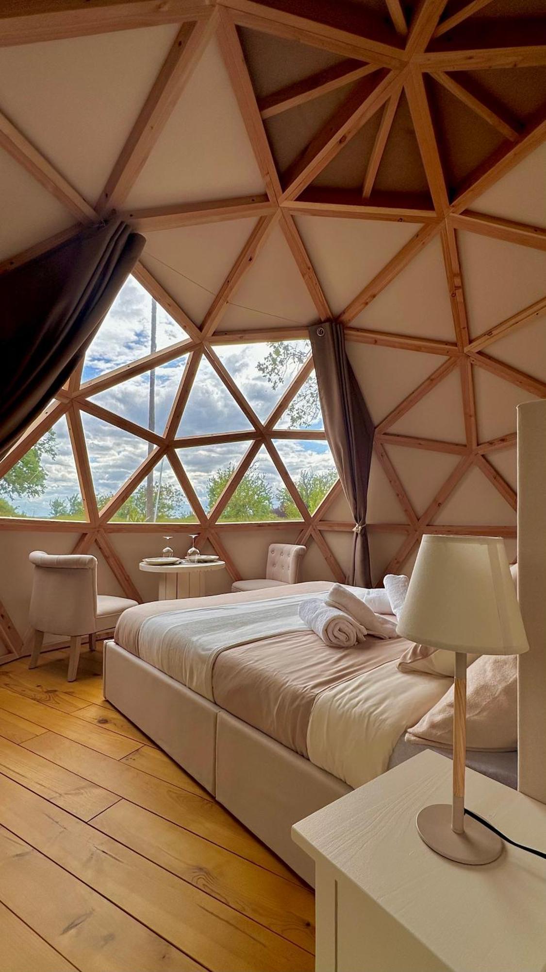 Dome Pathome Catonvielle Esterno foto